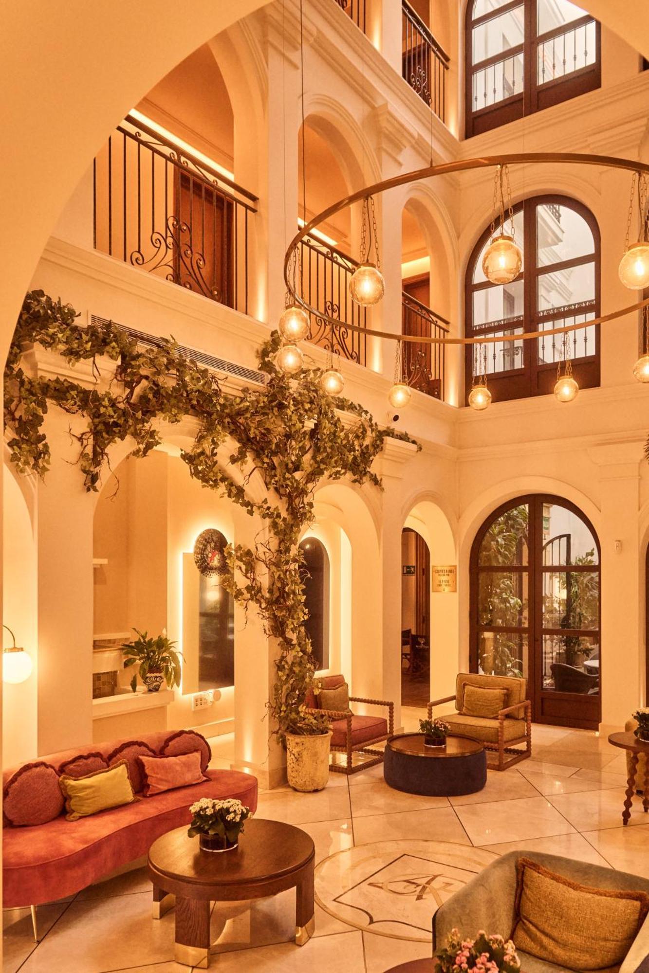 Hotel El Pilar Andalucia エステポナ エクステリア 写真